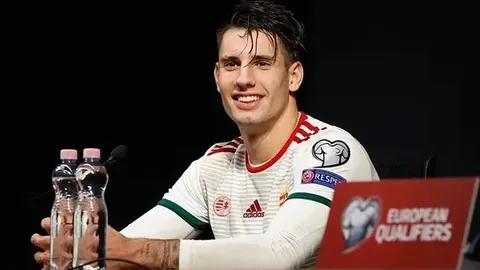 皮克福德登顶英格兰门将出场榜第二，荣耀时刻绽放